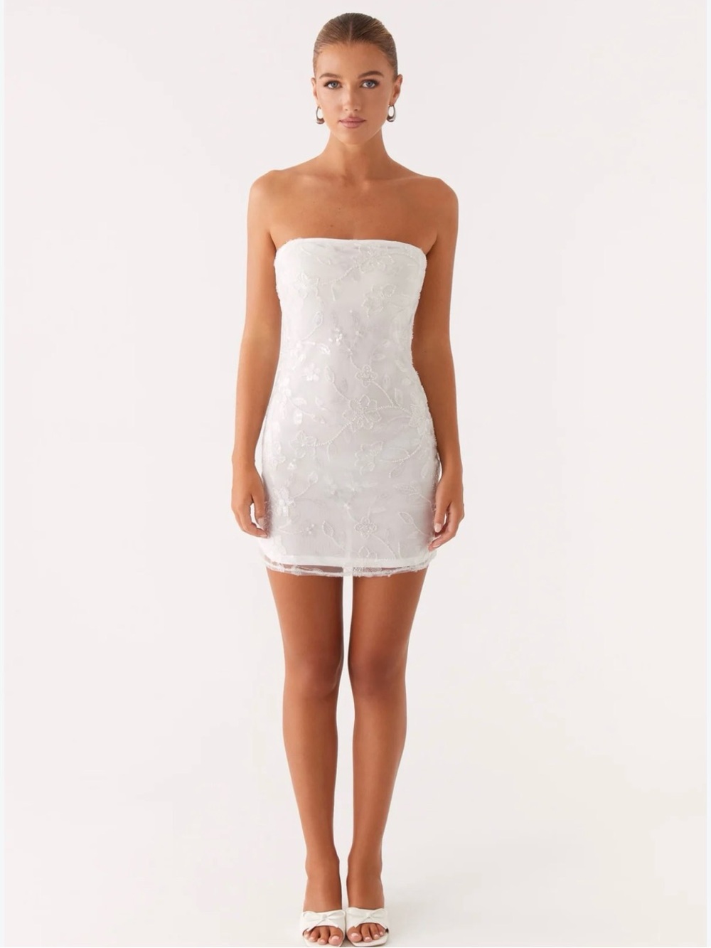 Peppermayo Ivory Sequin Floral Strapless Mini Dress NWOT Size 4. Stunning!